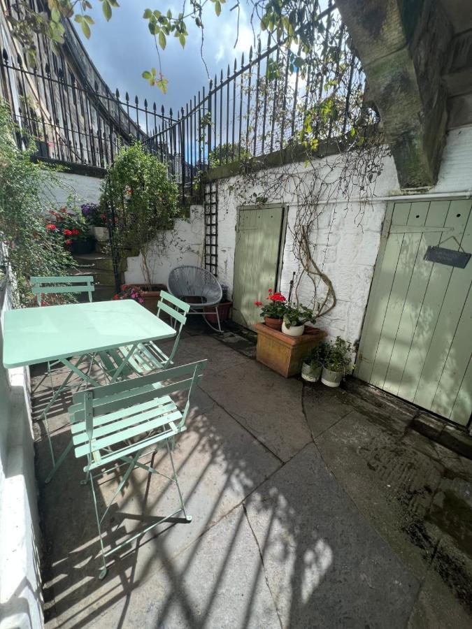 Guestready - Chic Flat In The Heart Of Edinburgh Apartment Exterior photo